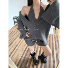 批发韩系慵懒连帽针织<b class='q'>罩衫</b>挂脖背心休闲短裤套装女秋冬一整套