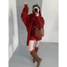 新款慵懒风麻花纹毛衣高腰短裤保暖加厚围巾针织衫三件套装女