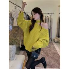 批发韩系一字肩挂脖毛衣<b class='q'>宽松</b>蝙蝠袖针织衫松弛感内搭红色上衣