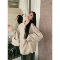 批发韩系灰色慵懒软糯圆领<b class='q'>针织衫</b>宽松慵懒扩版超好看毛衣打底