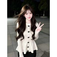 法式设计感甜美蝴蝶结圆领打底毛衣女纯季收腰显瘦内搭针织衫上衣