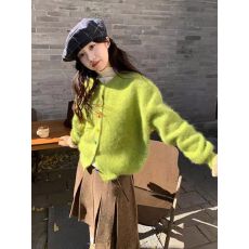 批发韩系开春软糯毛衣开衫女秋冬新款针织外套