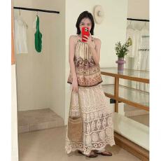 批发波西米亚度假风针织<b class='q'>半身</b>裙女海岛穿搭重工勾花镂空中长款大摆裙子