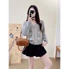 批发<b class='q'>甜美</b>蝴蝶结V领毛衣外套小香风长袖针织开衫春秋2026年新款