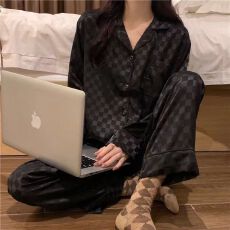 批发睡衣女春秋新款冰丝网红爆款in长袖韩版家居服提花<b class='q'>格子</b>开衫<b class='q'>套装</b>