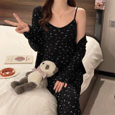 批发实拍冰丝螺纹 带胸垫甜美碎花<b class='q'>睡衣</b>女款春秋季长袖家居服<b class='q'>三件套</b>