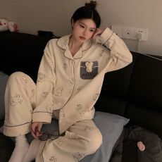 批发【德绒】 加厚双面绒口袋绣花双长开衫翻领