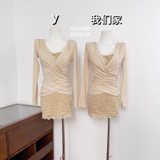 批发实物实拍 花城秘境 纯欲不规则蕾丝连衣裙女秋性感收腰显瘦包臀裙