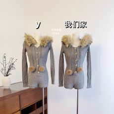 批发实物实拍 弹力修身塑形纯欲软糯显瘦瑜伽可拆卸毛领连帽<b class='q'>连体裤</b>