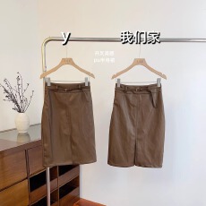 批发实物实拍 复古简约气质高腰开叉皮裙女秋<b class='q'>冬</b>中长款包臀半身裙