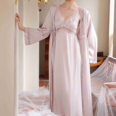 批发原创古典风法式浪漫<b class='q'>性感</b>蕾丝睡裙带胸垫<b class='q'>睡衣</b>秋冬高级感家居服套装