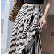 批发慵懒风条纹阔腿裤<b class='q'>女</b>夏薄款冰丝高腰宽松休闲直筒拖地<b class='q'>西装裤</b>