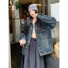 批发深色水洗复古牛仔外套女春秋新款宽松显瘦高级感时尚牛仔衣