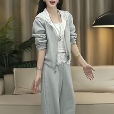 批发<b class='q'>欧洲站</b>休闲运动<b class='q'>套装</b>女2025新款春秋季时尚拼接蕾丝短款卫衣阔腿裤