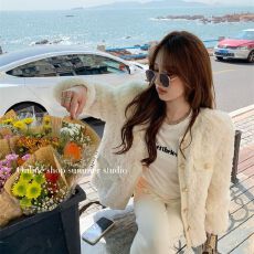 批发小香风毛毛<b class='q'>外套</b>女高级感2025春款羊羔绒设计感气质棉服秋韩系上衣