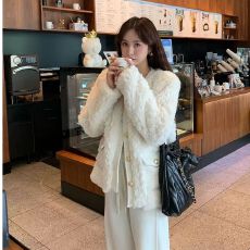 批发小香风毛毛外套<b class='q'>女</b>高级感2025春款羊羔绒设计感气质棉服秋韩系上衣