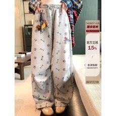 批发美式灰色<b class='q'>印花</b>运动卫裤男女秋冬季新款松弛感穿搭褶皱宽松休闲裤子