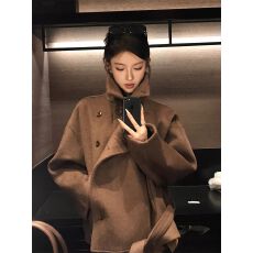 批发立领短款毛呢外套<b class='q'>女</b>2025秋冬新款小个子廓形系带毛呢呢子大衣韩系