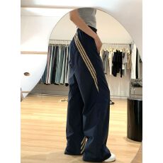 批发美式复古条纹阔腿运动休闲裤女ins宽松直筒抽绳冲锋<b class='q'>裤子</b>