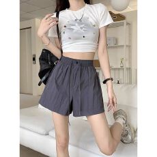 批发工装速干短裤女夏季薄款百搭宽松a字阔腿<b class='q'>休闲</b>裤辣妹皱褶<b class='q'>热裤</b>子