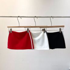 批发美式红色拼色双杠防走光<b class='q'>短裙</b>女款2026夏季甜酷辣妹高腰a字包臀裙