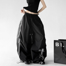 批发2026春夏<b class='q'>新款</b>宽松<b class='q'>户外</b>休闲运动裤街舞穿搭伞兵裤多巴胺阔腿裤