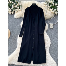 批发高级感两件套女秋冬慵懒小众法式内搭长袖针织<b class='q'>连衣裙</b>宽松背心<b class='q'>长裙</b>