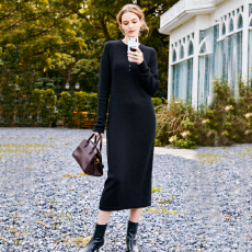 批发2026春季新款简约成熟风时尚针织<b class='q'>连衣裙</b>女中长款宽松气质黑色裙子