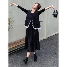 批发今年流行爆款温柔风连衣裙套装女2026初春新款蕾丝花边马甲两件套