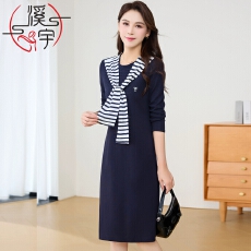 批发时尚<b class='q'>连衣裙</b>女2026春季新款条纹遮肉披肩休闲刺绣长袖卫衣裙两件套