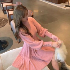 批发<b class='q'>甜美</b>风韩系针织毛衣裙子女秋冬小个子洋气内搭外穿针织打底连衣裙