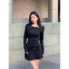 批发赫本风假两件翻领长袖针织<b class='q'>连衣裙</b>女早秋收腰<b class='q'>修身</b>显瘦内搭百褶短裙