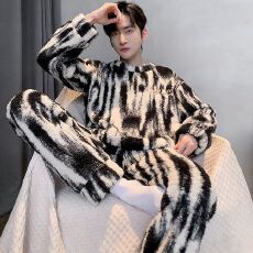 批发<b class='q'>加肥</b>大码法兰绒睡衣套装男秋冬季款加绒加厚珊瑚绒家居服套装