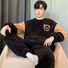 批发长毛绒男士<b class='q'>卡通</b>休闲气质<b class='q'>睡衣</b>家居服加厚保暖
