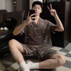 批发睡衣<b class='q'>男</b>夏季新款纯棉开衫短袖套装<b class='q'>韩版</b>宽松休闲简约家居服L--3XL码
