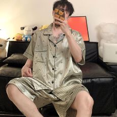 批发夏季新款冰丝男款肥佬宽松立体特大<b class='q'>加肥</b>青少年短袖短裤套装