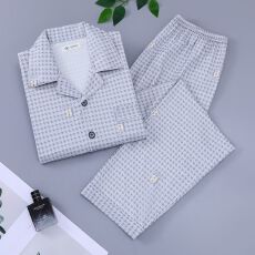 批发春秋季<b class='q'>男士</b>170克仿棉长袖新款加大码爸爸开衫家居服套装