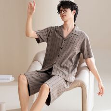 批发100%纯棉睡衣男夏季短袖短裤翻领开衫直播爆款男士家居<b class='q'>服</b>