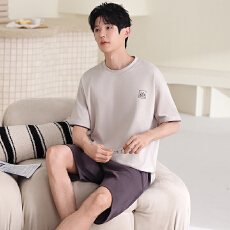 批发夏季新款60棉40纤维男士<b class='q'>睡衣</b>短袖短裤简约款式<b class='q'>大码</b>青年套装