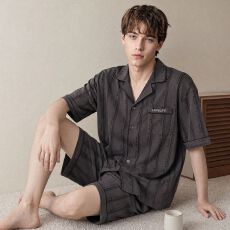 批发夏季新款<b class='q'>纯棉</b>男士短袖短裤开衫翻领<b class='q'>睡衣</b>时尚休闲男家居服