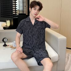批发男士睡衣短袖短裤薄款冰丝夏季男式夏天学生<b class='q'>男生</b>可外穿家居服套装
