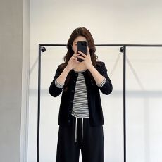 批发新款高级灰拉链连帽休闲<b class='q'>运动</b>套装女气质修身显瘦阔腿裤外穿两件套