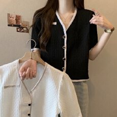 批发实拍夏季新款大码女装法式气质小香风宽松短款V领上衣 M-4XL200斤