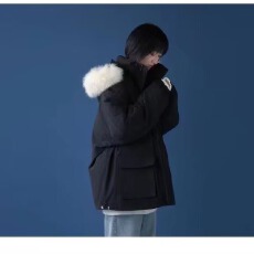 批发羽绒服男女同款冬装女士保暖短款立领纯色情侣外套<b class='q'>亲子</b>上衣潮