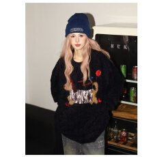 批发新款<b class='q'>大码</b>冬季新款套头上衣女显瘦<b class='q'>胖</b><b class='q'>MM</b><b class='q'>针织</b>休闲宽松长袖厚毛衣