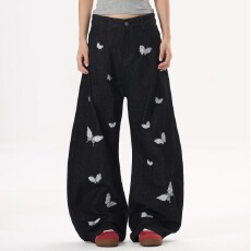 蝴蝶刺绣黑色休闲阔腿裤女秋冬2025新款垂感宽松小个子牛仔直筒裤