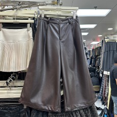 批发棕色八分PU皮<b class='q'>裤</b>子女秋冬新款高腰大码胖mm<b class='q'>宽松</b>直筒中<b class='q'>裤</b>七分阔腿<b class='q'>裤</b>