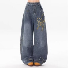批发设计感阔腿<b class='q'>牛仔裤</b>2025春季新款女高腰时尚中式花朵刺绣直筒<b class='q'>牛仔裤</b>