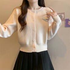 批发好质量圆领阔典针织开衫女<b class='q'>薄款</b>秋冬宽松毛衣外套外搭小香风上衣