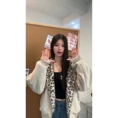 新款豹纹麂皮夹克外套男女春秋季加厚美式情侣运动连帽上衣ins